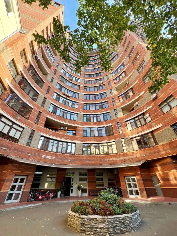 m. Mayakovskaya: Apartment, 2-rooms