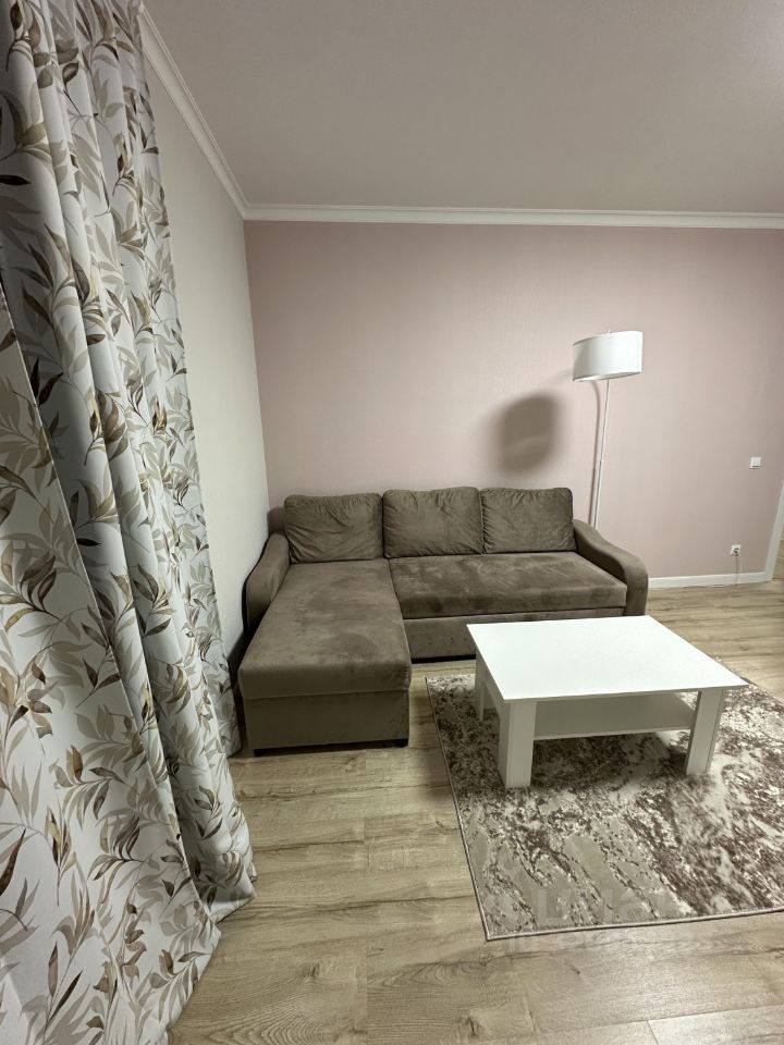 m. Strogino: Apartment, 2-rooms