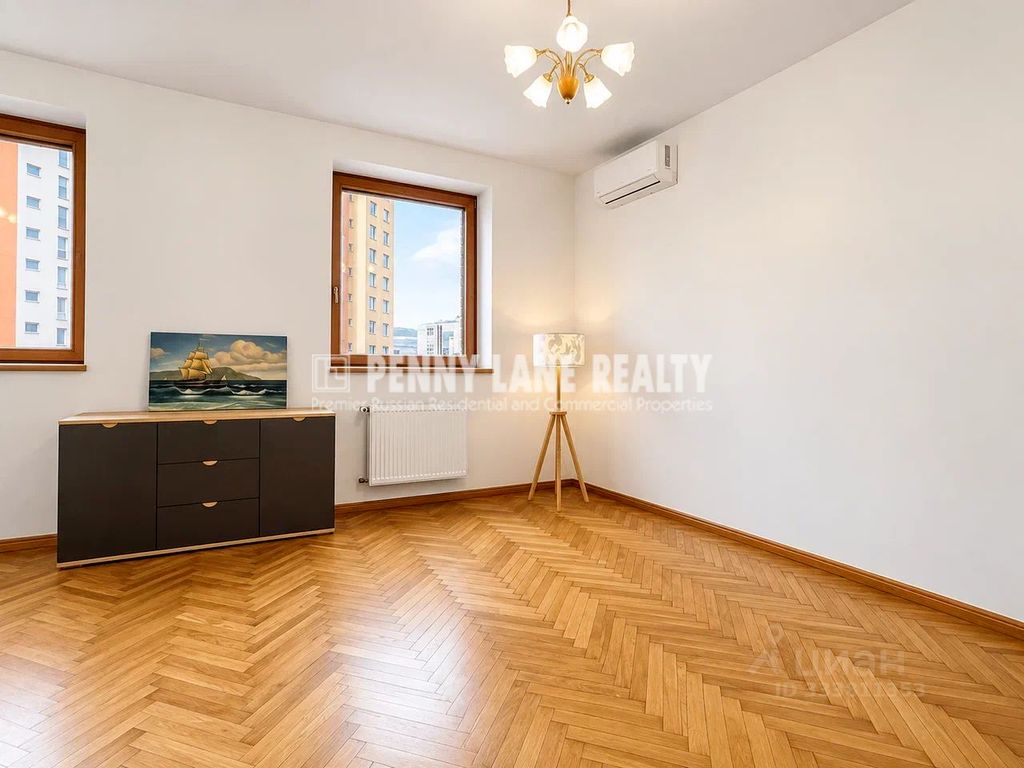 m. Universitet druzhby narodov: Apartment, 3-rooms