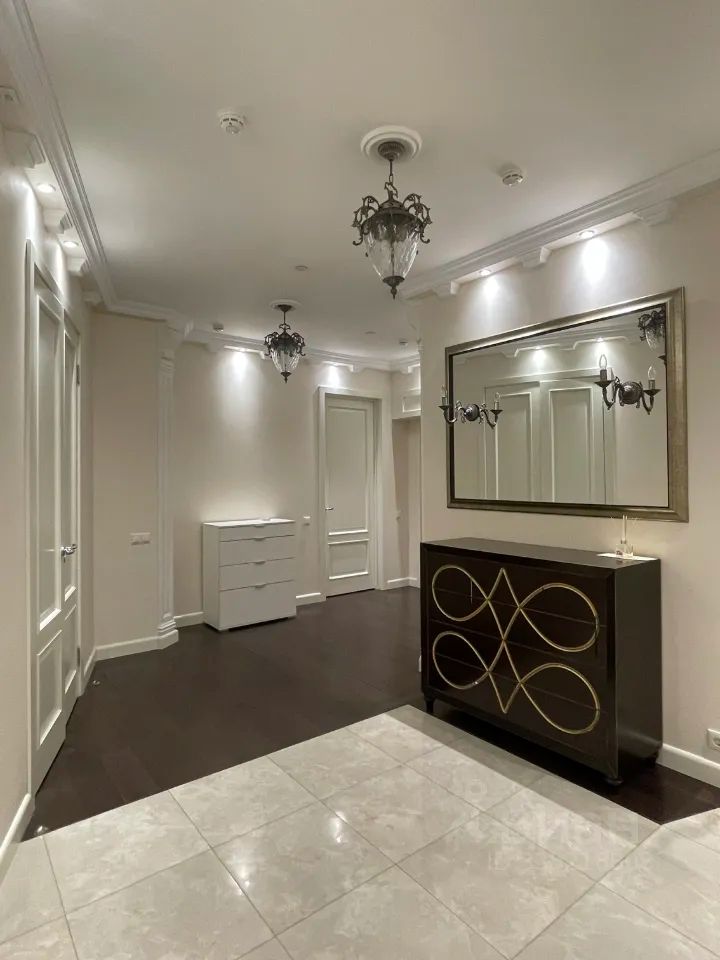 m. Novatorskaya: Apartment, 3-rooms