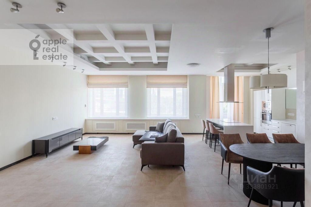 m. Smolenskaya: Apartment, 4-rooms