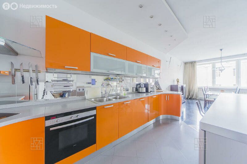 m. Arbatskaya: Apartment, 4-rooms