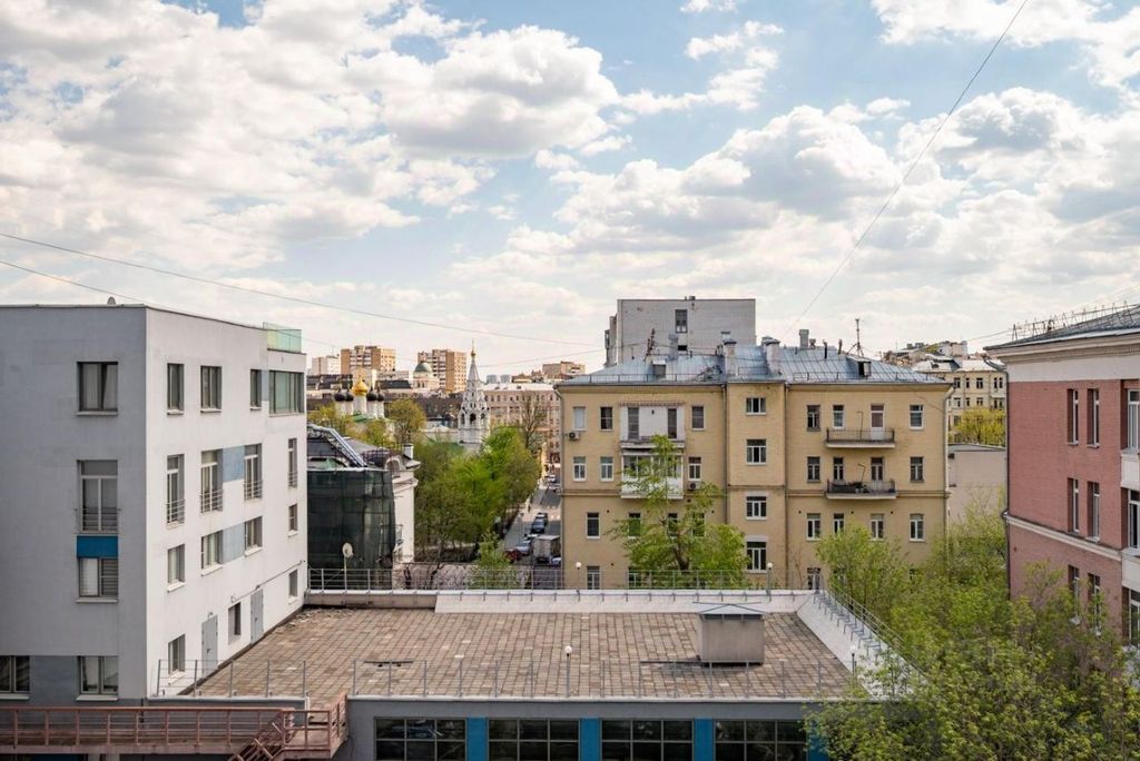 m. Smolenskaya: Apartment, 3-rooms