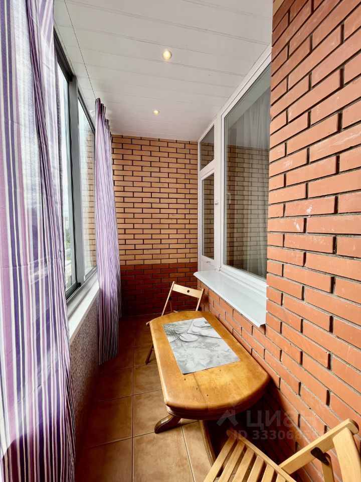 m. Prospekt Vernadskogo: Apartment, 2-rooms