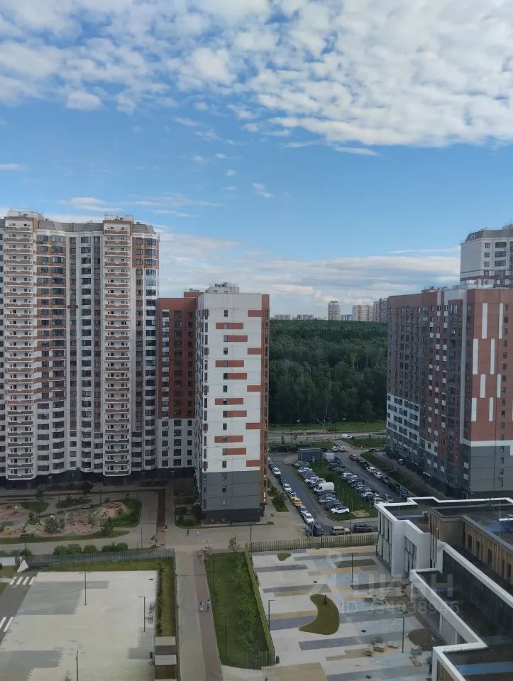 m. Bulvar Dmitriya Donskogo: Apartment, 2-rooms