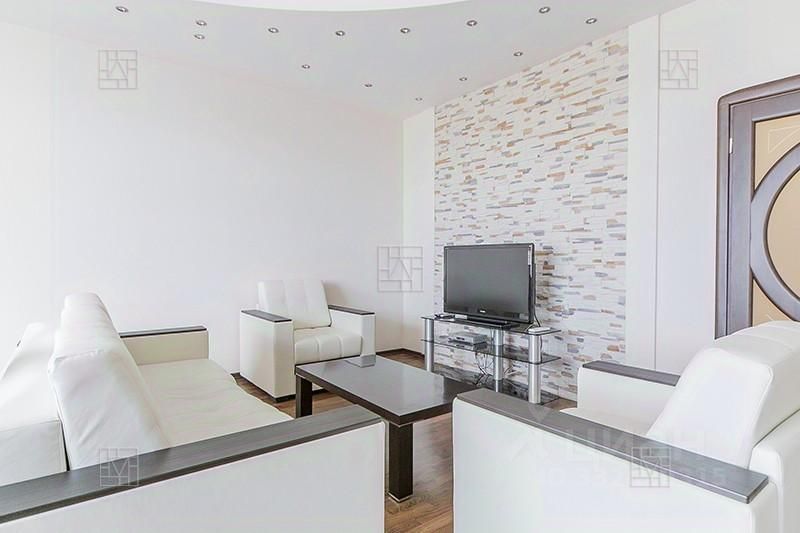 m. Novatorskaya: Apartment, 3-rooms