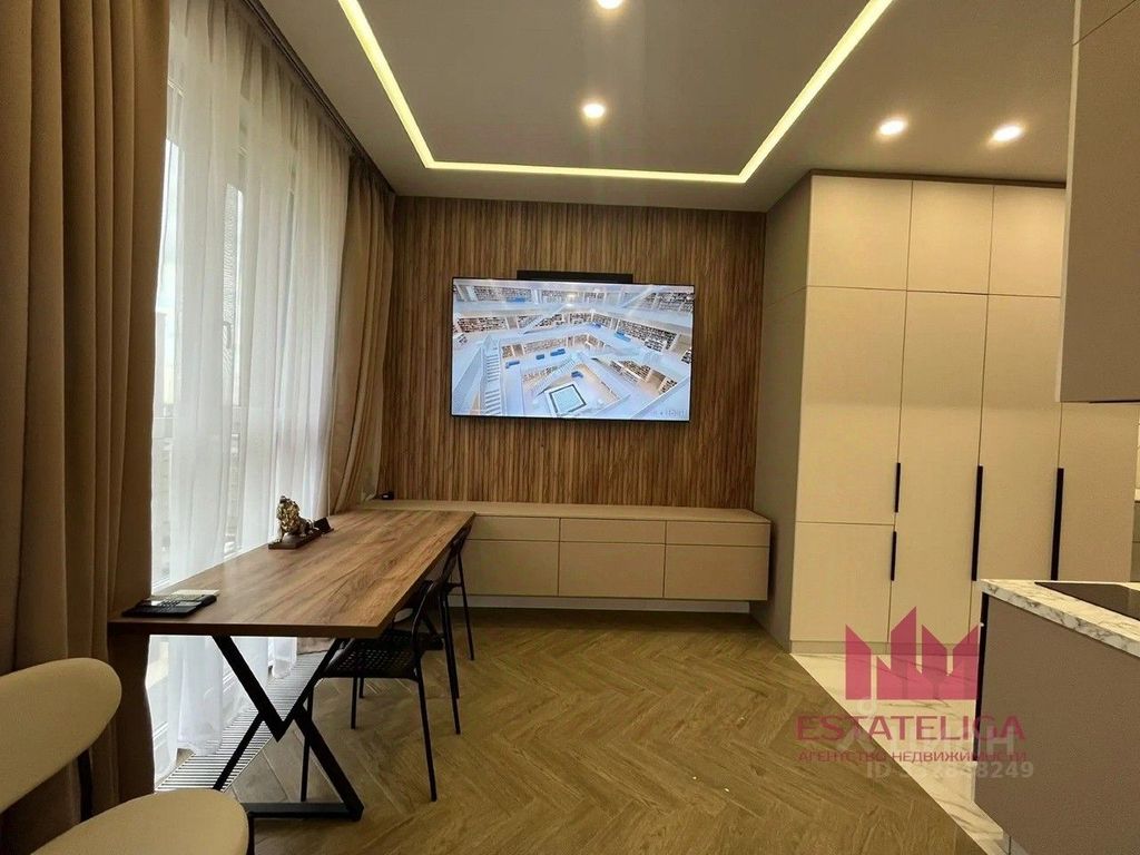 m. Zorge: Apartment, studio