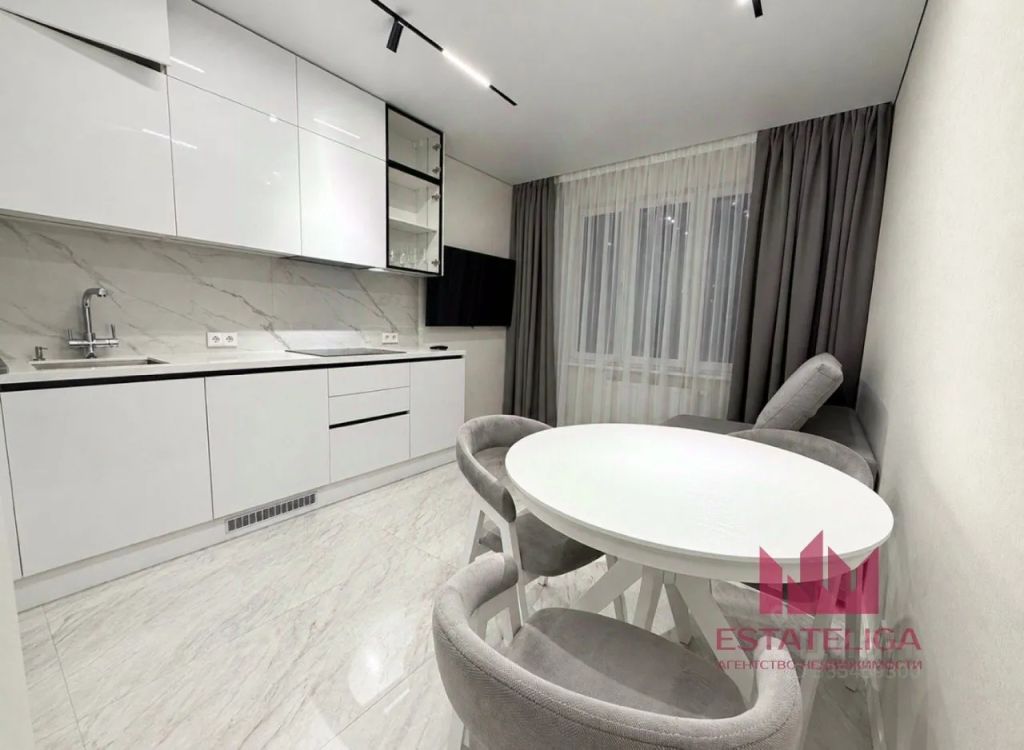 m. Oktyabrskoe pole: Apartment, 1-rooms