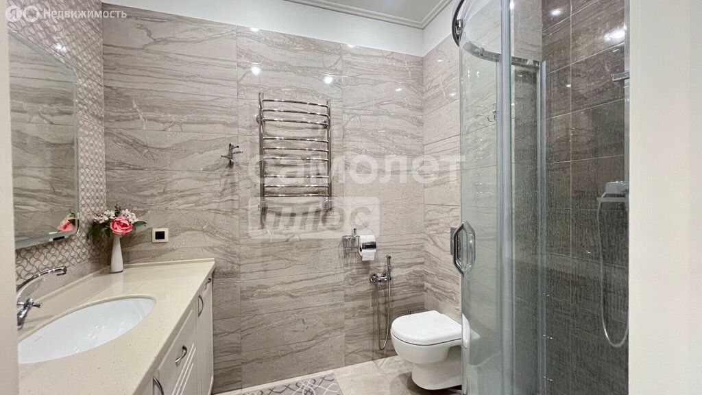 m. Ulitsa 1905 goda: Apartment, 2-rooms