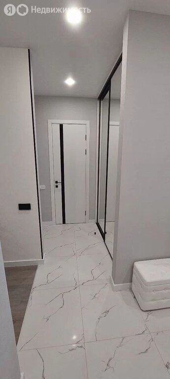 m. Trikotazhnaya: Apartment, 1-rooms