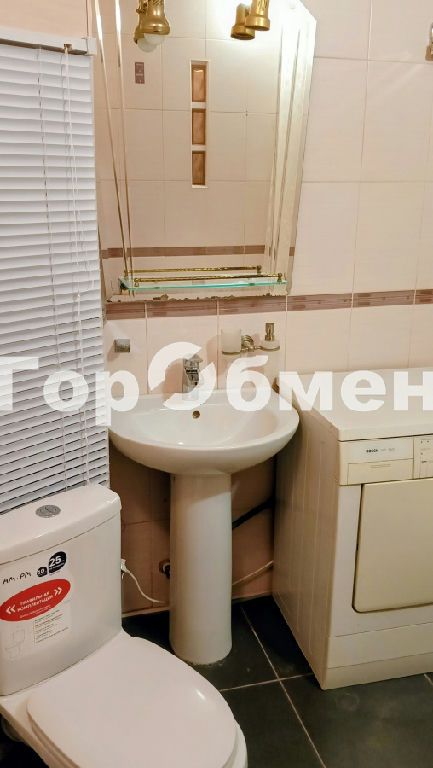 m. Molodezhnaya: Apartment, 2-rooms