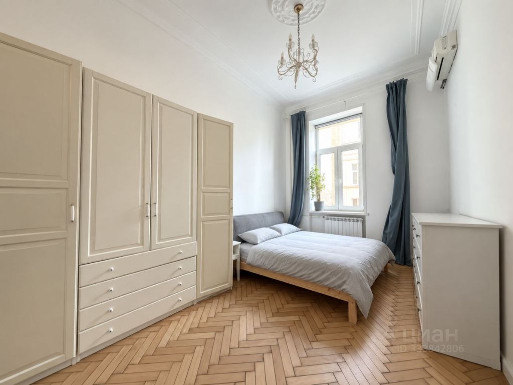 m. Arbatskaya: Apartment, 2-rooms