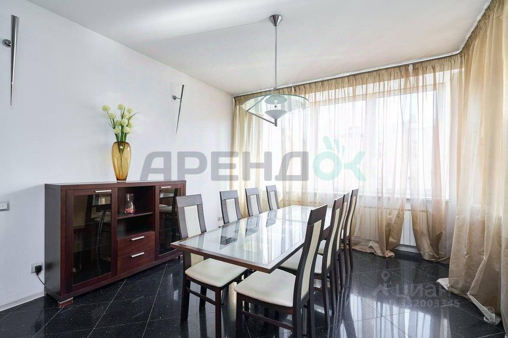 m. Arbatskaya: Apartment, 4-rooms