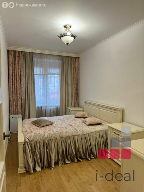 m. Ulitsa 1905 goda: Apartment, 2-rooms