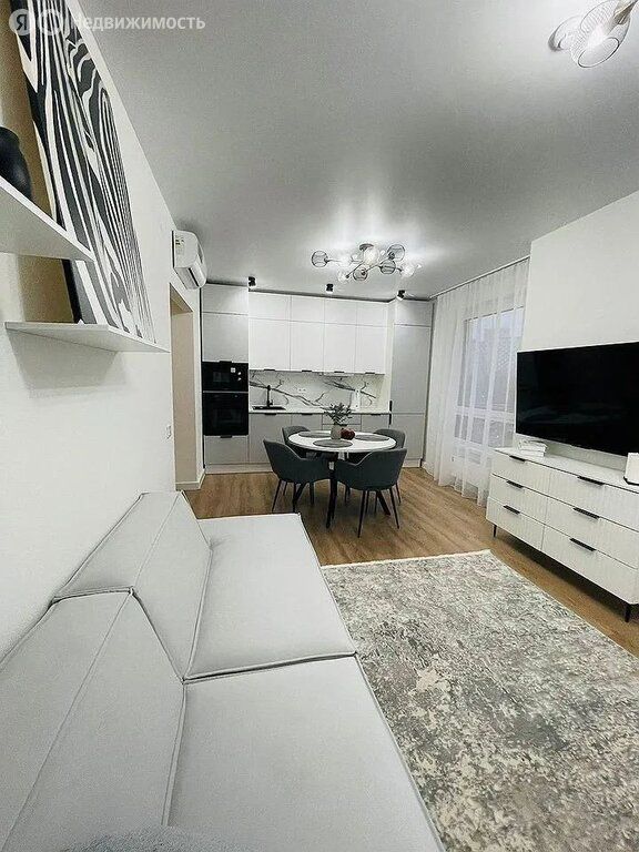 m. Aminyevskaya: Apartment, 2-rooms