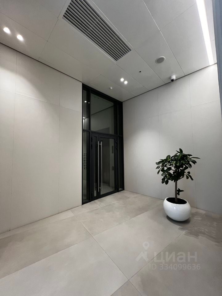 m. Serp i Molot: Apartment, 2-rooms