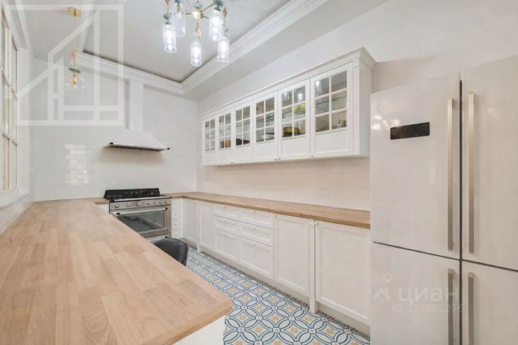 m. Novoslobodskaya: Apartment, 5-rooms