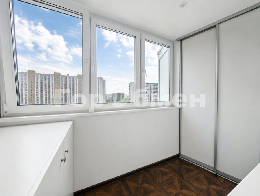 m. Bratislavskaya: Apartment, 3-rooms