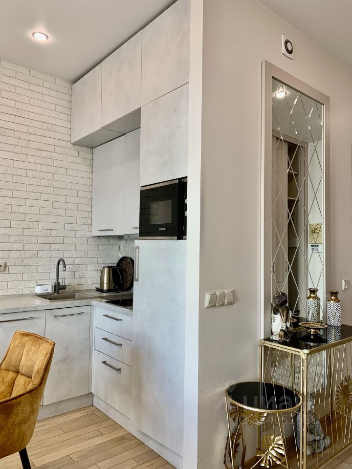 m. Shelepikha: Apartment, studio