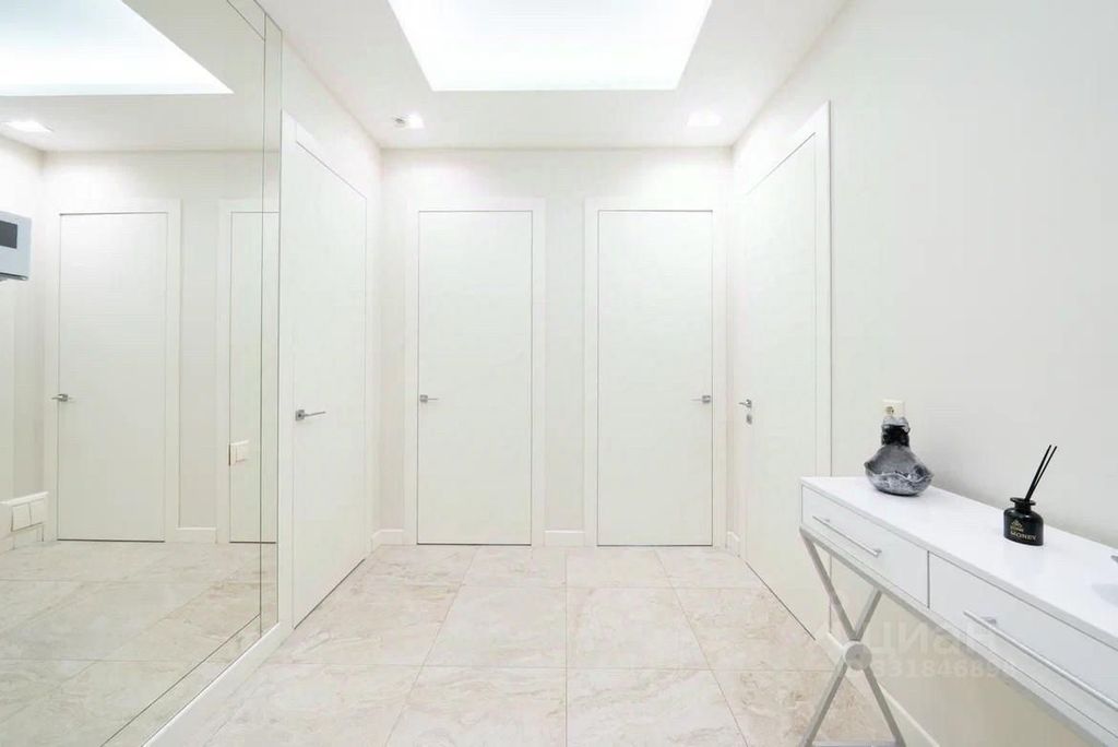 m. Dinamo: Apartment, 3-rooms