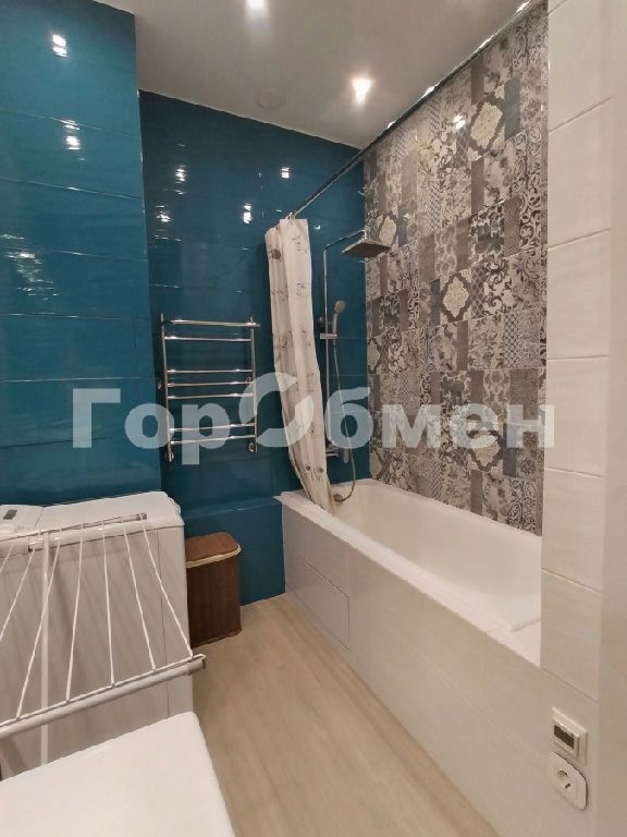 m. Oktyabrskoe pole: Apartment, 2-rooms