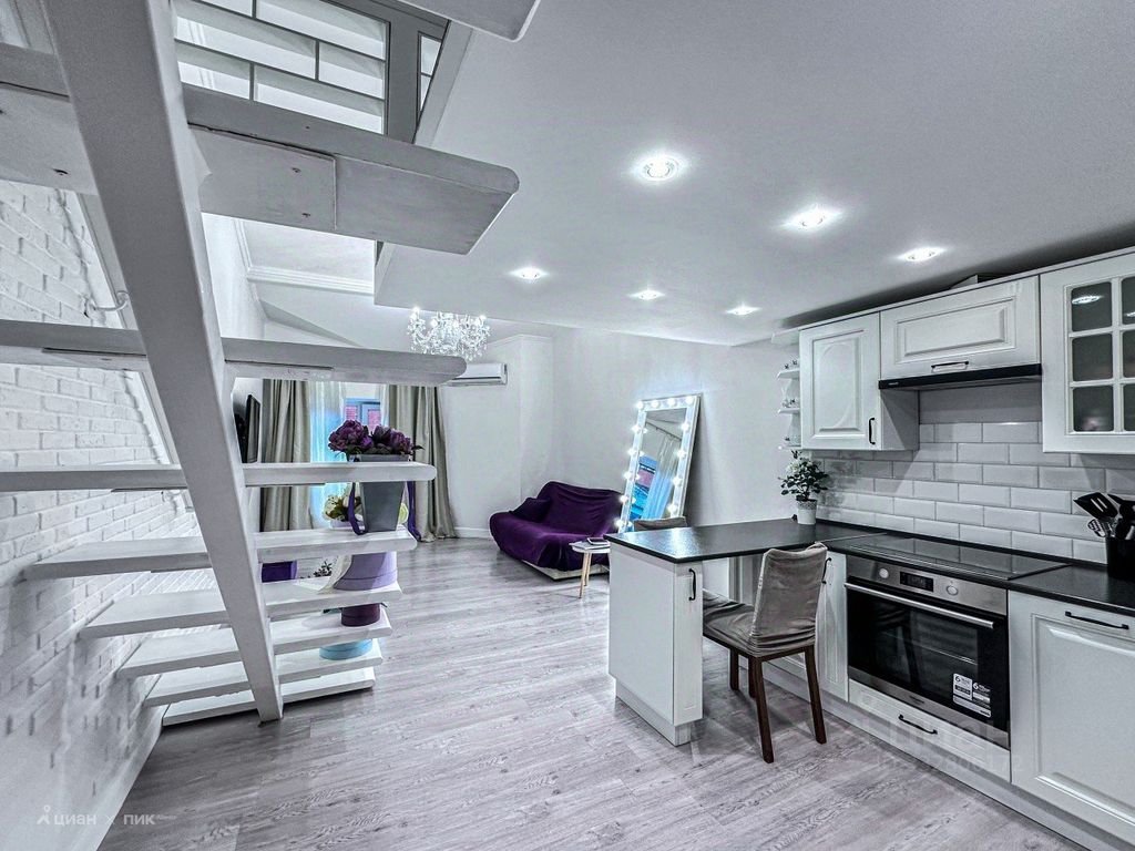 m. Nemchinovka: Apartment, studio