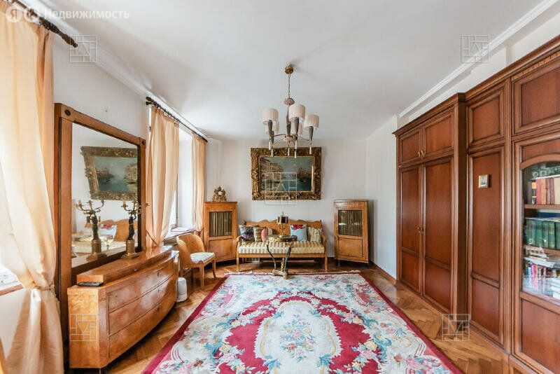 m. Barrikadnaya: Apartment, 2-rooms