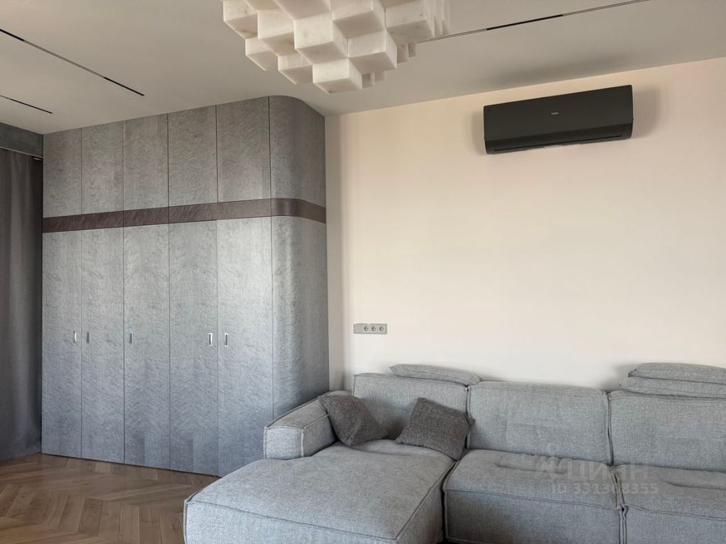 m. Kaluzhskaya: Apartment, 3-rooms