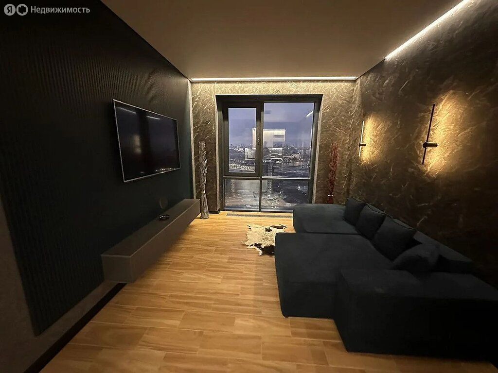 m. ZIL: Apartment, studio