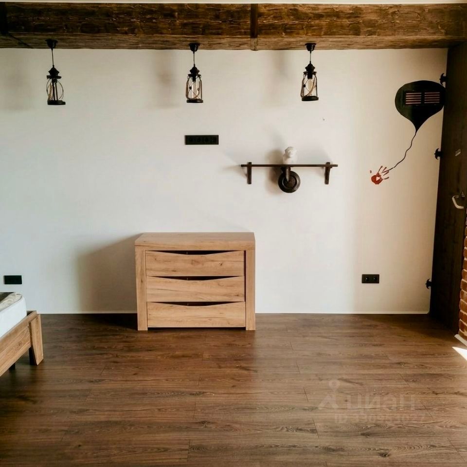 m. Narodnoe Opolchenie: Apartment, studio