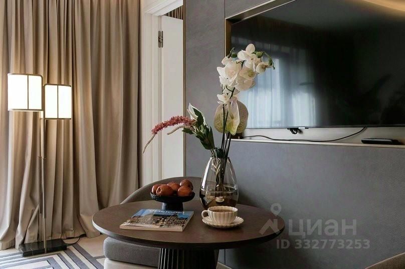 m. Mayakovskaya: Apartment, 2-rooms