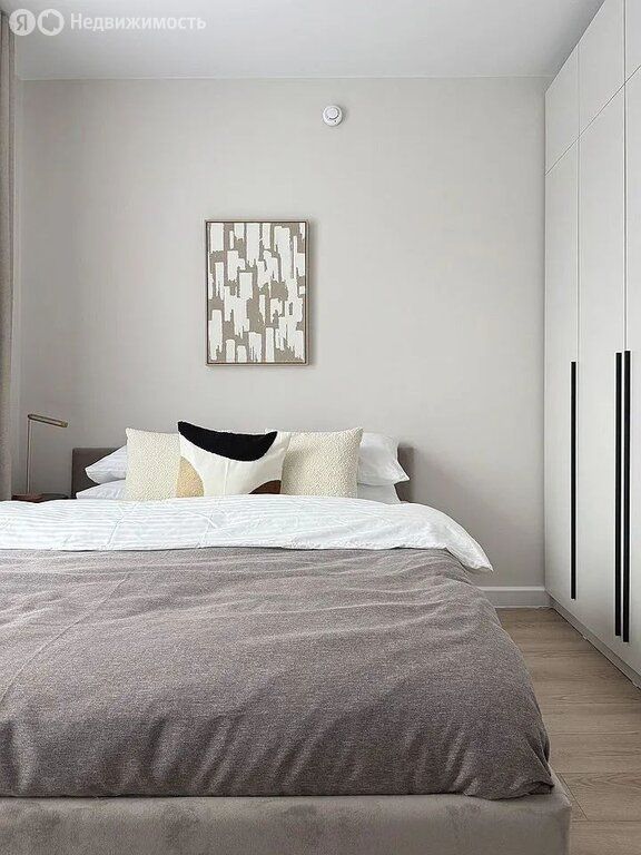 m. Aminyevskaya: Apartment, 2-rooms