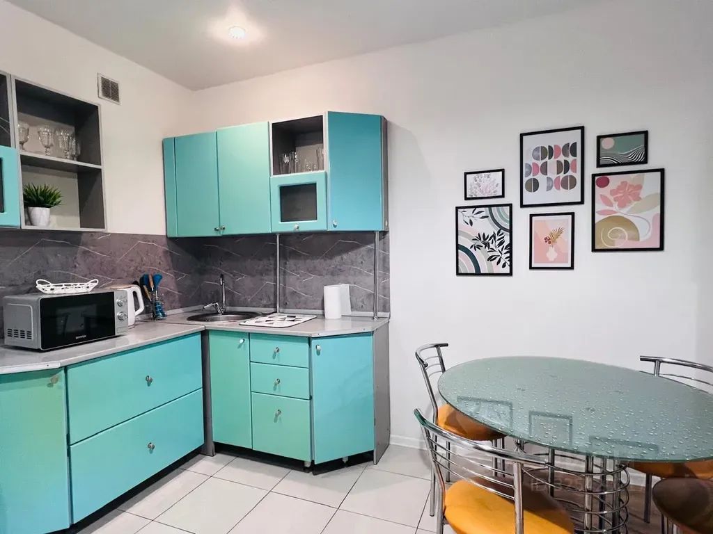 m. Nekrasovka: Apartment, 2-rooms