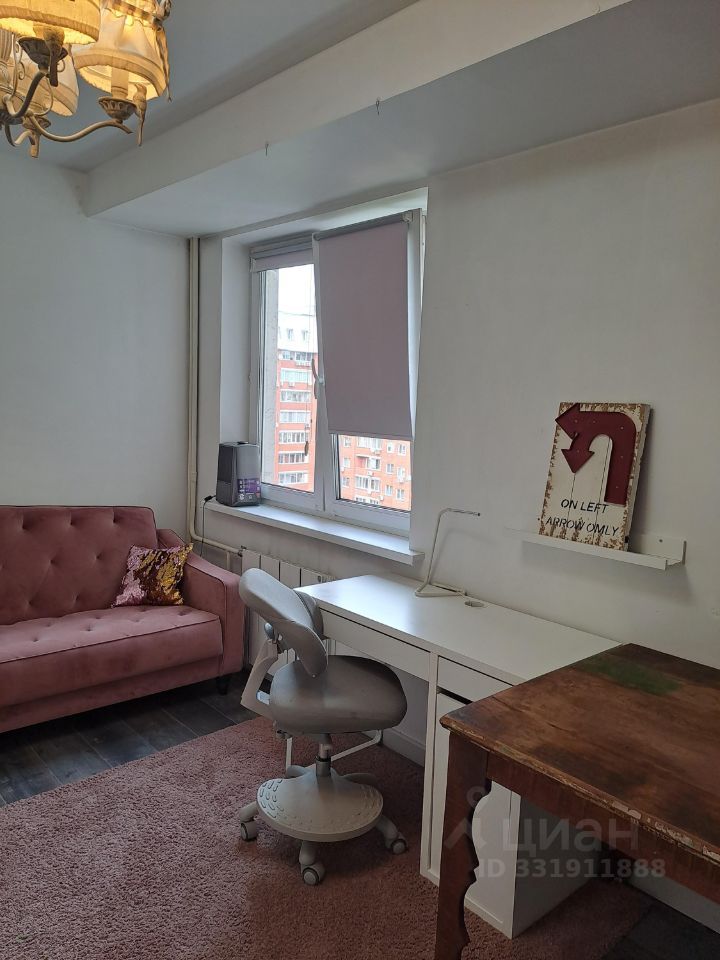 m. Khimki: Apartment, 3-rooms