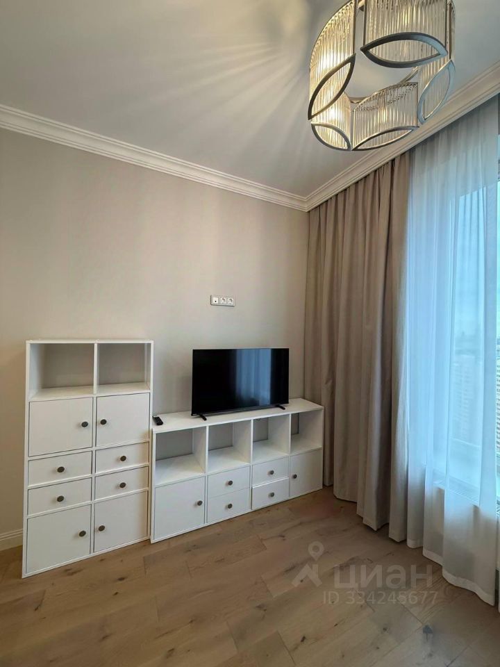 m. Narodnoe Opolchenie: Apartment, 1-rooms