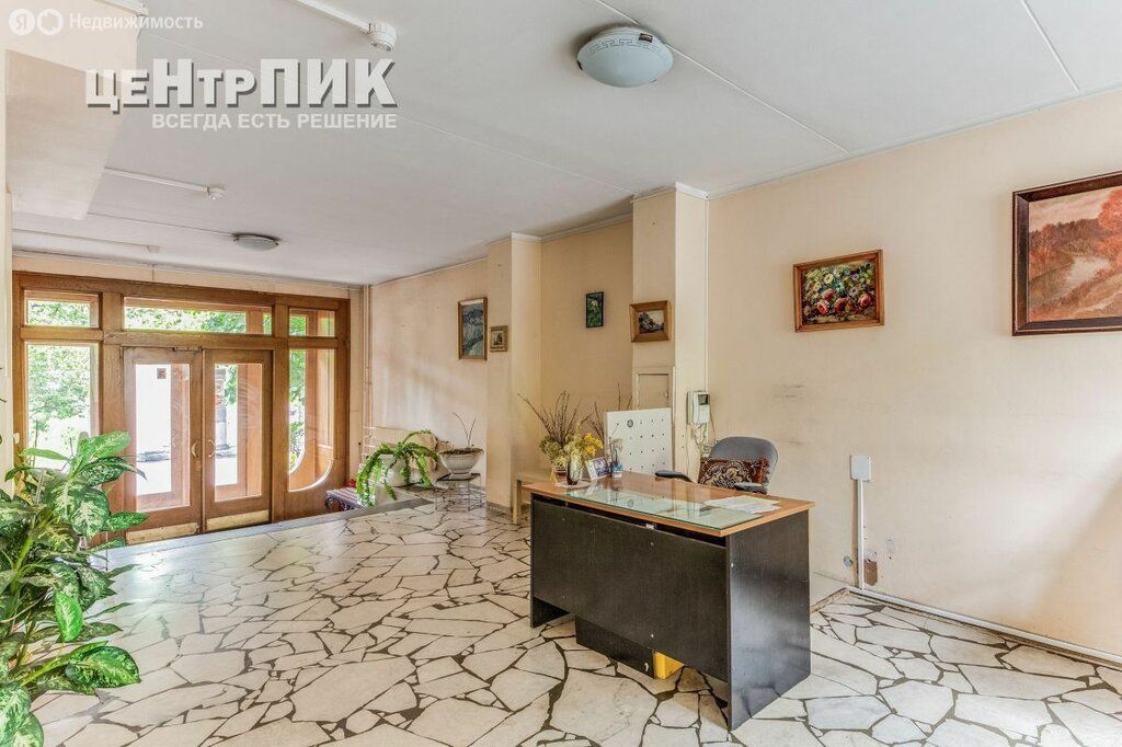 m. Krasnopresnenskaya: Apartment, 2-rooms