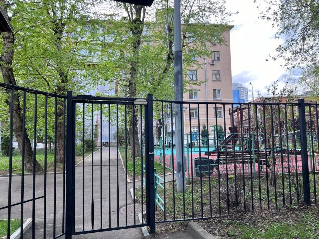 m. Oktyabrskaya: Apartment, 2-rooms