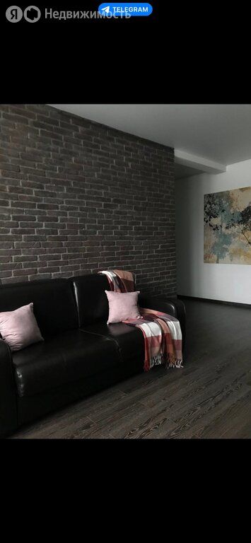 m. Nikolskoe: Apartment, 2-rooms