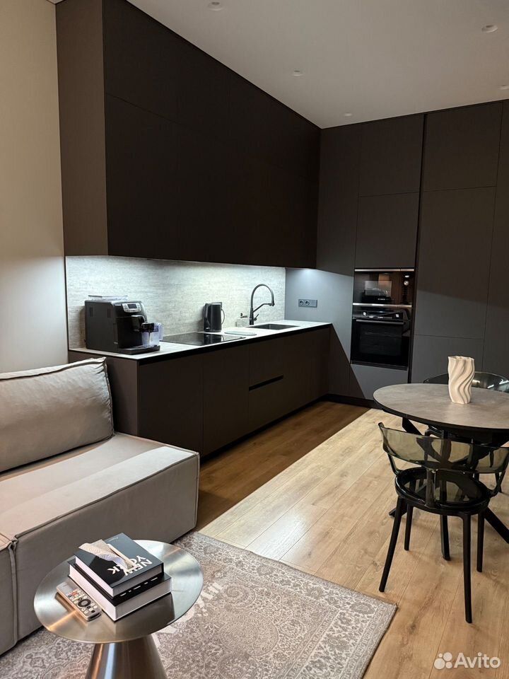 m. ZIL: Apartment, 1-rooms
