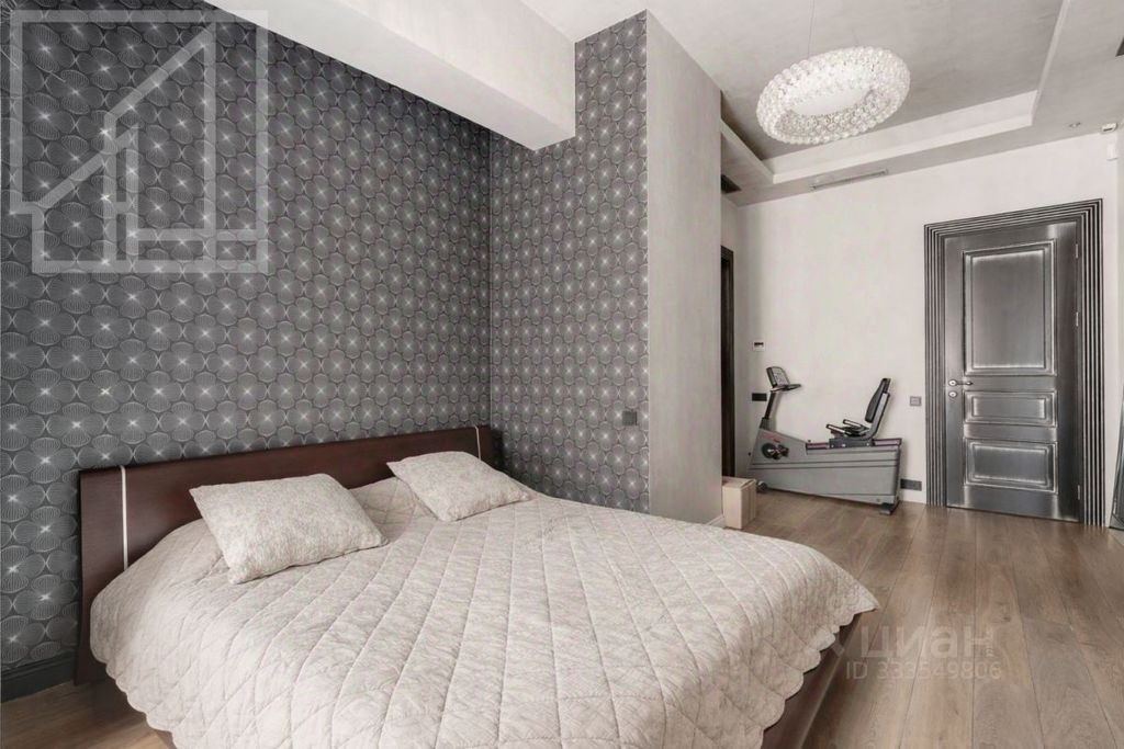 m. Trubnaya: Apartment, 3-rooms