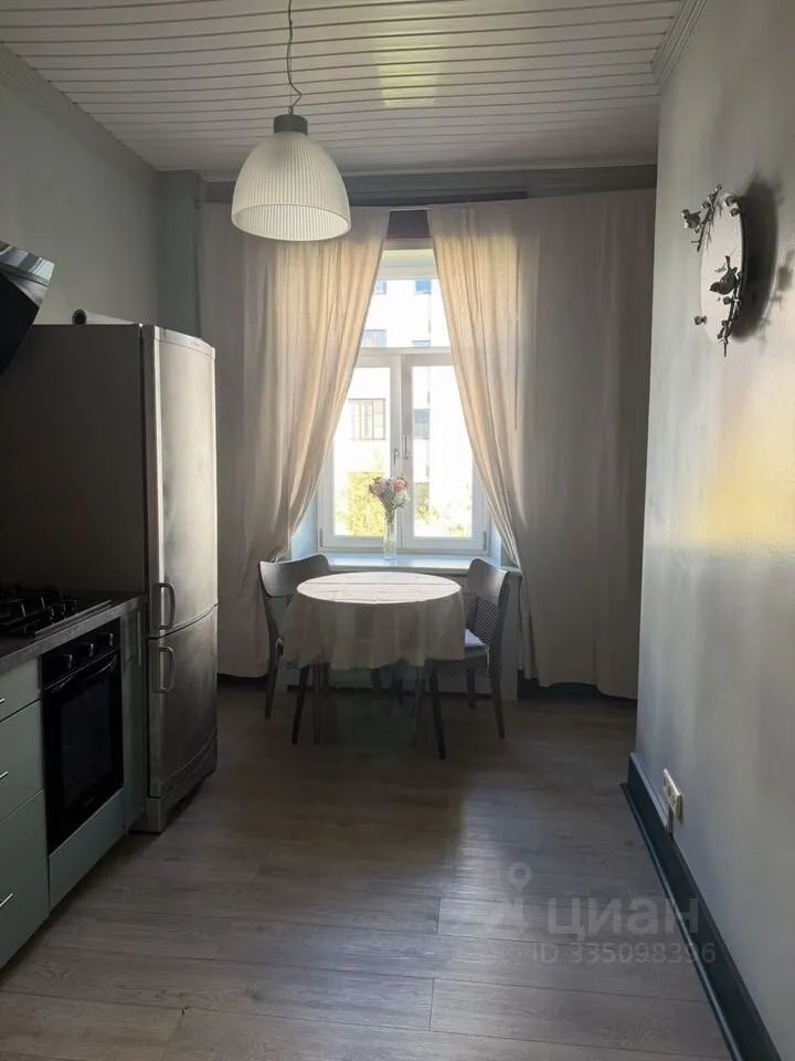 m. Arbatskaya: Apartment, 2-rooms