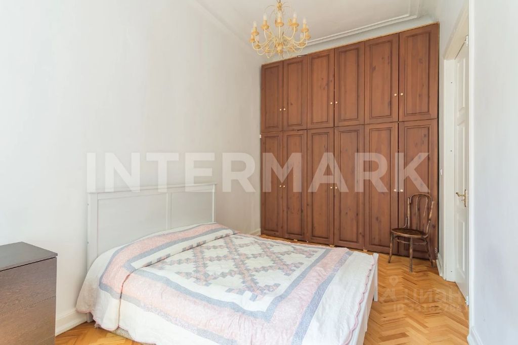 m. Kitay-gorod: Apartment, 4-rooms