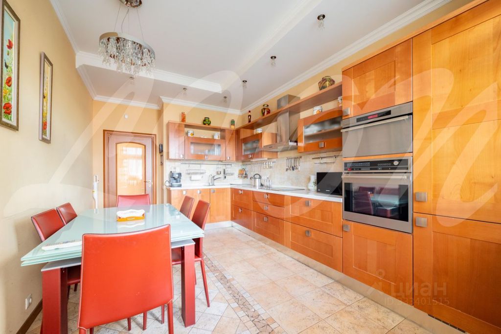 m. Akademicheskaya: Apartment, 3-rooms