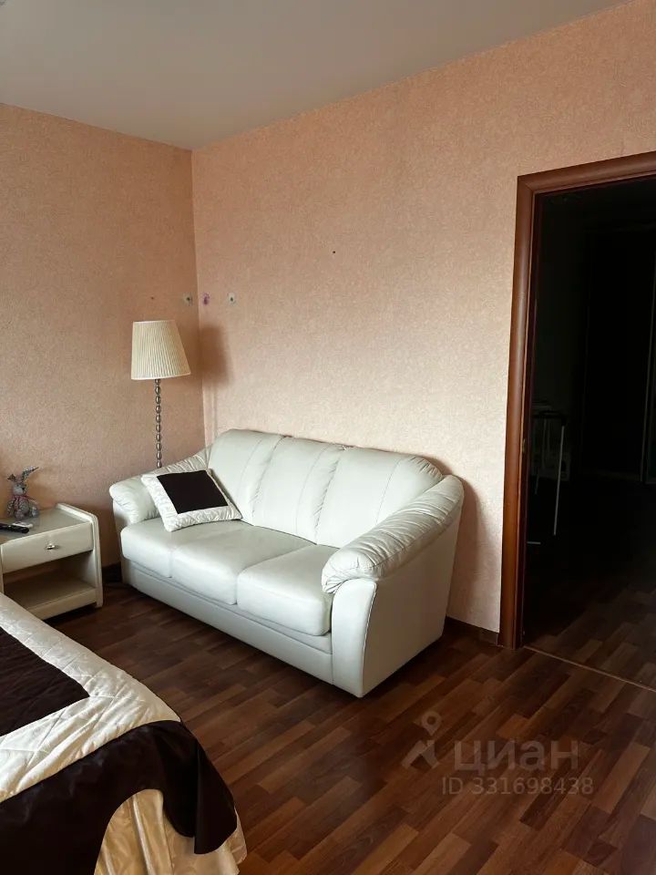 m. Ilyinskaya: Apartment, 2-rooms
