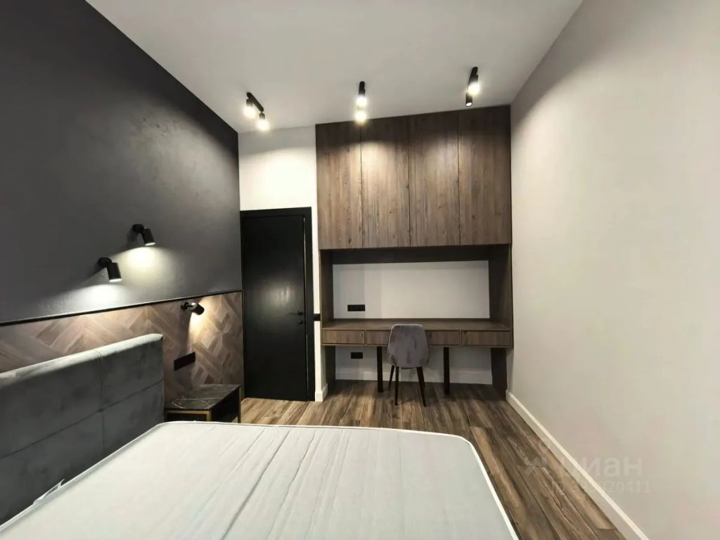 m. Narodnoe Opolchenie: Apartment, 1-rooms