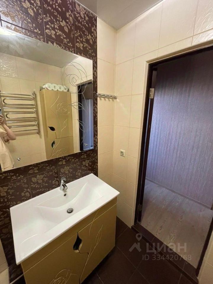 m. Nekrasovka: Apartment, 3-rooms