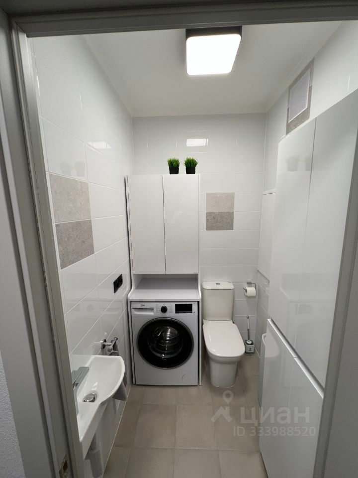 m. Kuzminki: Apartment, 2-rooms
