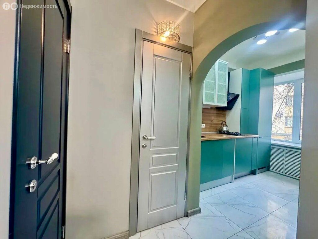 m. Barrikadnaya: Apartment, 2-rooms