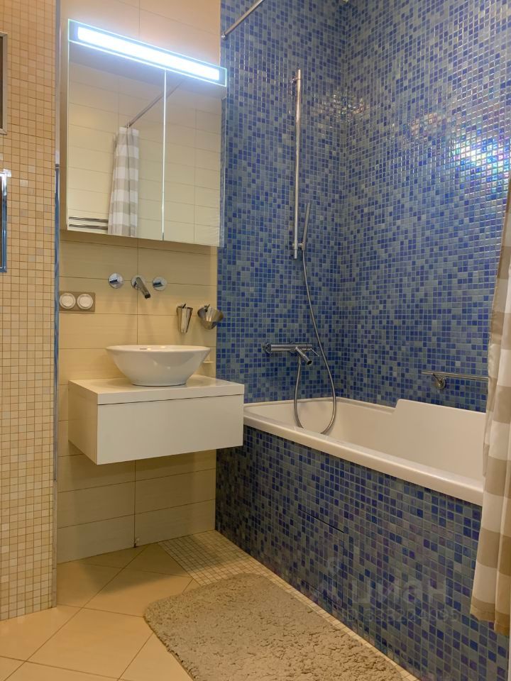 m. Belokamennaya: Apartment, studio