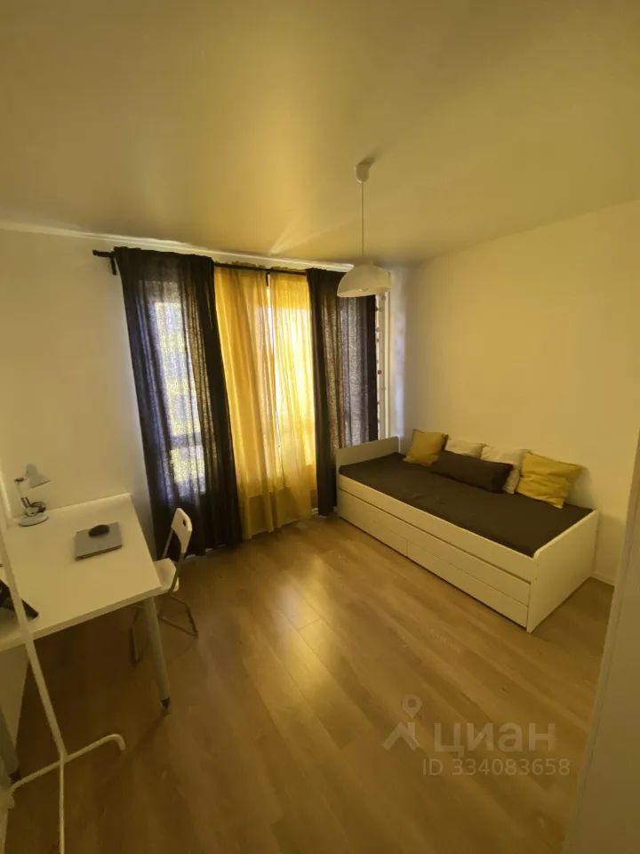 m. Pyatnitskoe shosse: Apartment, 2-rooms